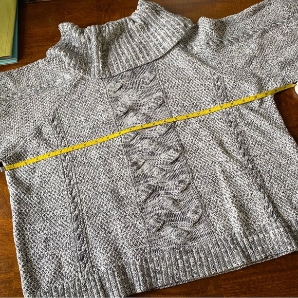 Anthropologie Field Flower Cabled Cowl Pullover - Picture 4 of 8